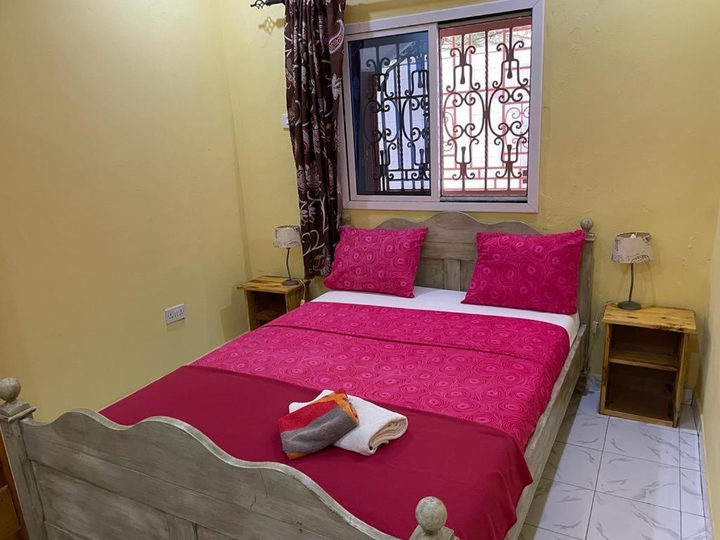 Bed and Breakfast The Compound à Bijilo Extérieur photo